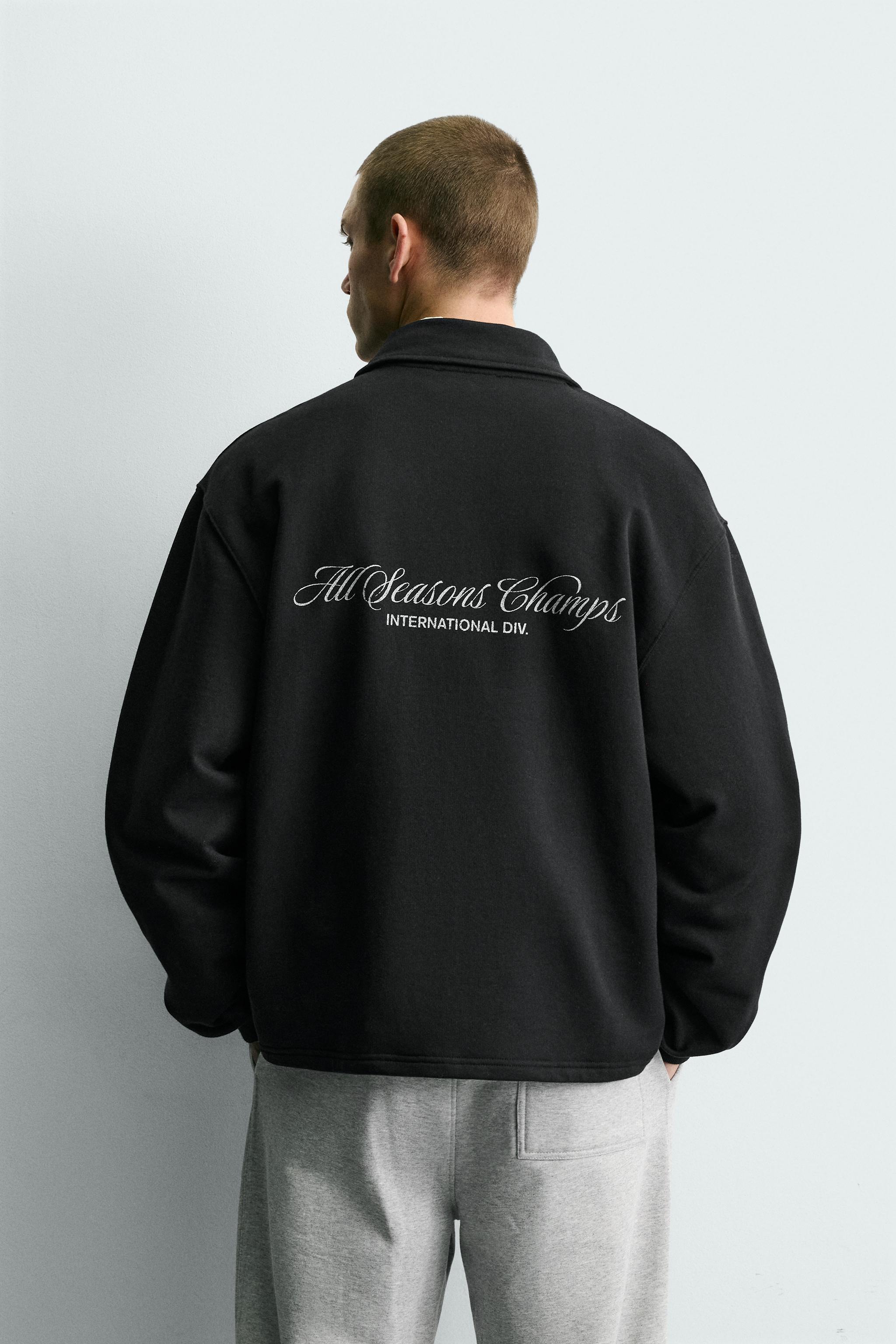 TEXT PRINT QUARTER-ZIP SWEATSHIRT